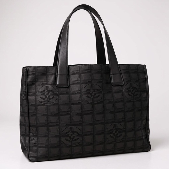 Chanel Black Nylon Tote Bag CC Logo Jacquard with Leather Handles Vintage MM ✨ - Picture 1 of 10